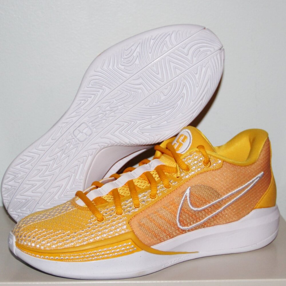 Nike Sabrina 1 TB University Gold Basketball Shoes Womens 7